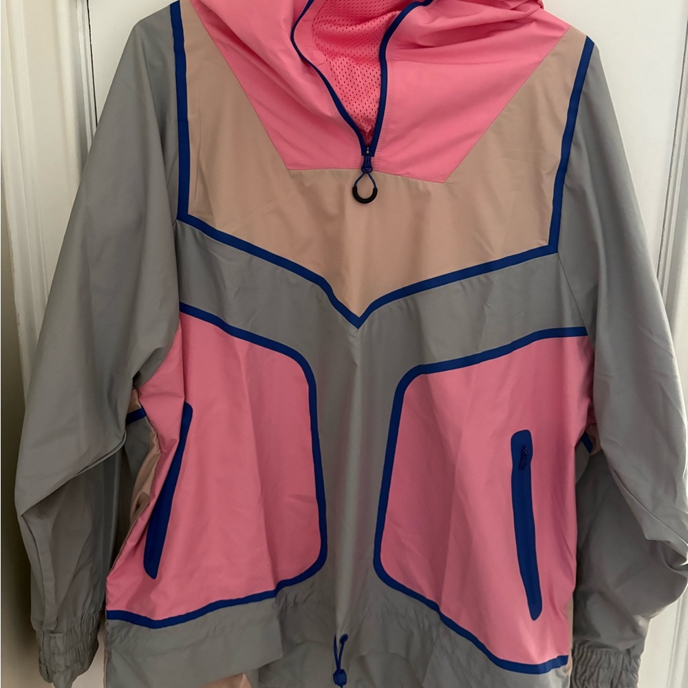 Adidas Pink and Gray Ski Jacket with Chevron Design - Picture 6 of 12